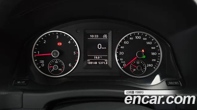 Volkswagen Tiguan 2016 thumb 8