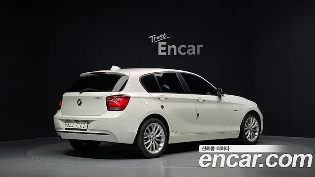 BMW 1-Series 2015 thumb 2