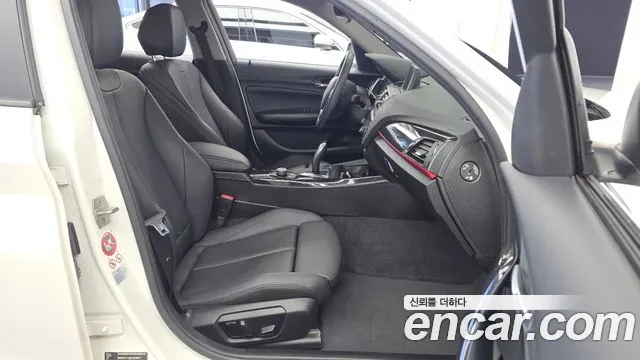 BMW 1-Series 2015 thumb 11