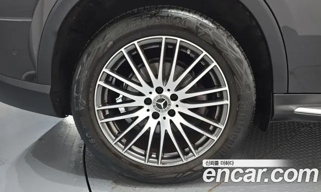 Mercedes-Benz GLC 2023 thumb 5
