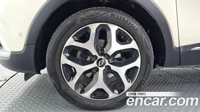 Renault-KoreaSamsung Captur 2018 thumb 4