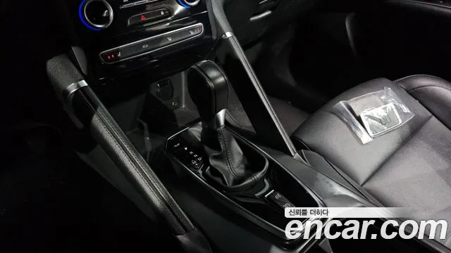 Renault-KoreaSamsung Koleos 2019 thumb 9