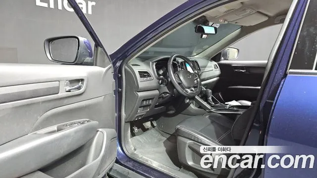Renault-KoreaSamsung Koleos 2019 thumb 10