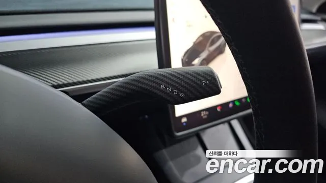 Tesla Model Y 2024 thumb 9