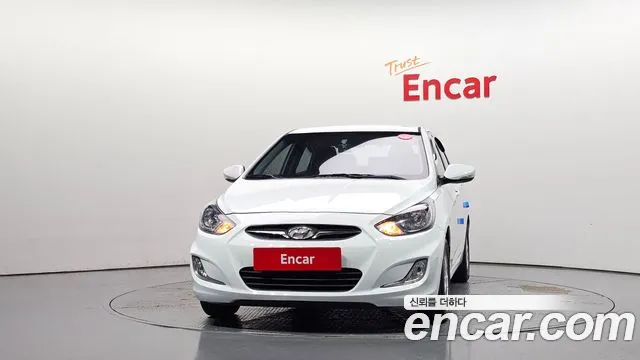 Hyundai Accent 2014 thumb 3