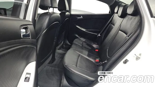 Hyundai Accent 2014 thumb 11