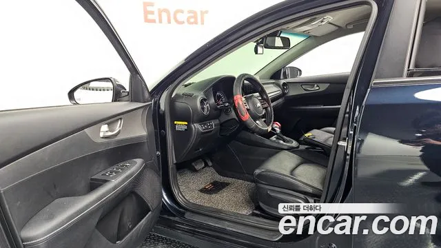 Kia K3 2019 thumb 10