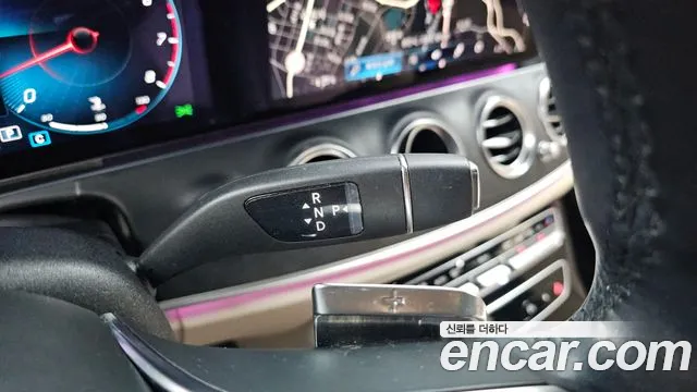 Mercedes-Benz E-Класс 2022 thumb 8