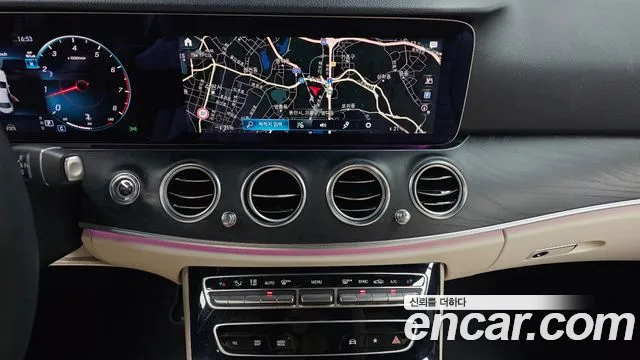 Mercedes-Benz E-Класс 2022 thumb 11
