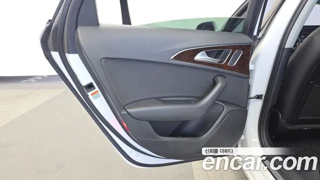 Audi A6 2013 thumb 10