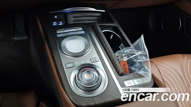 Genesis G80 2021 thumb 9