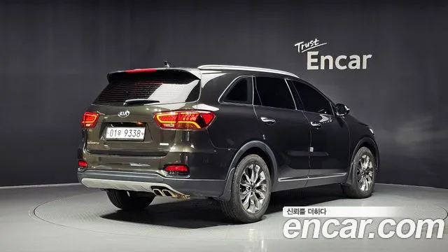 Kia Sorento 2018 thumb 2