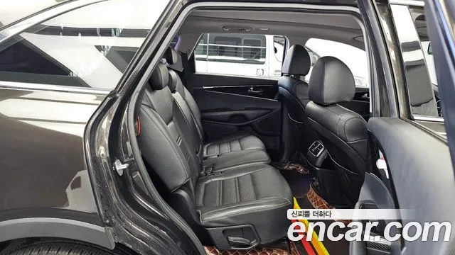 Kia Sorento 2018 thumb 12