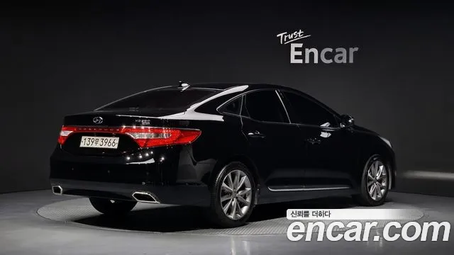 Hyundai Grandeur 2016 thumb 2