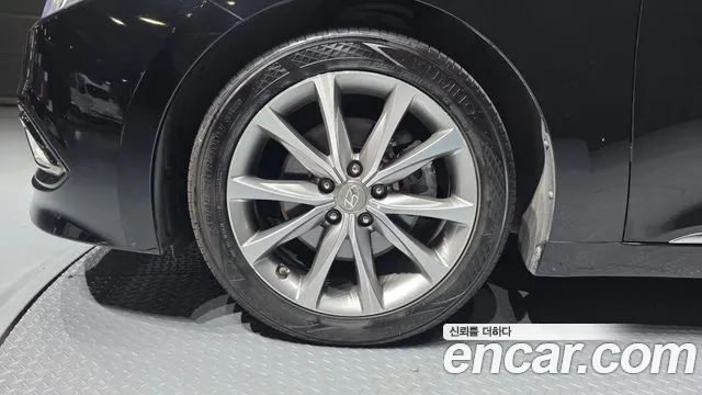 Hyundai Grandeur 2016 thumb 5