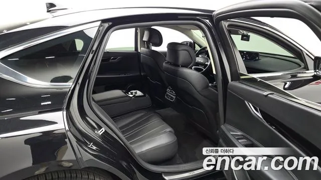 Genesis G80 2023 thumb 11