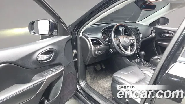 Jeep Cherokee 2019 thumb 10