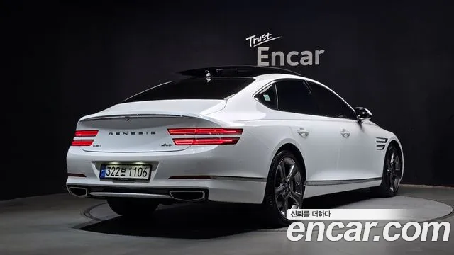 Genesis G80 2023 thumb 2