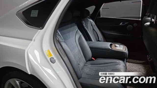 Genesis G80 2023 thumb 11