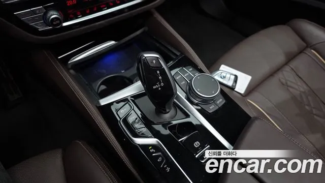 BMW Gran Turismo 2021 thumb 9