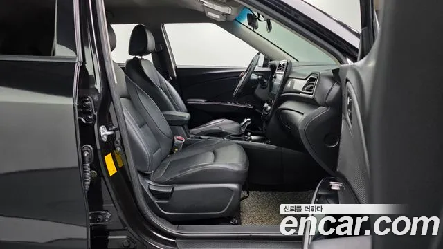 KG_Mobility_Ssangyong TIBOLI 2020 thumb 11
