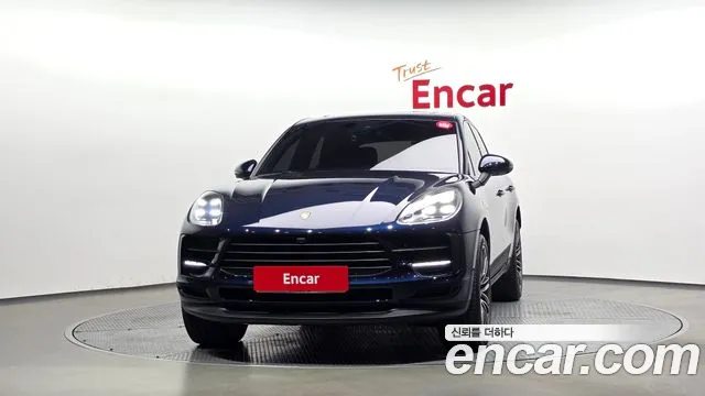 Porsche Macan 2021 thumb 3