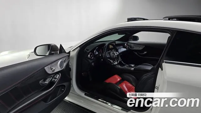 Mercedes-Benz C-Класс 2018 thumb 10
