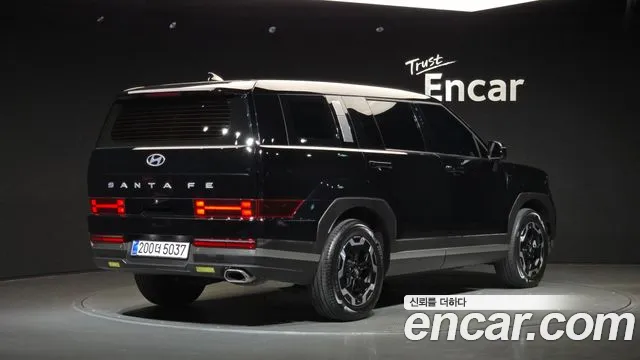 Hyundai Santa Fe 2025 thumb 2