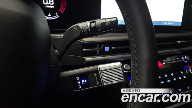 Hyundai Santa Fe 2025 thumb 9