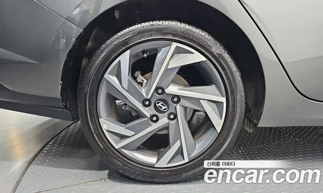 Hyundai Avante 2025 thumb 4