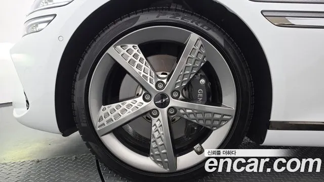 Genesis G80 2025 thumb 5