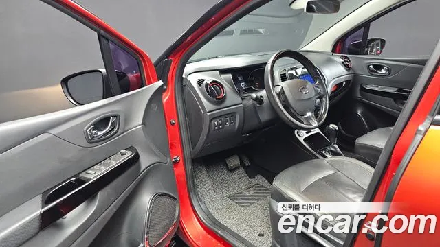 Renault-KoreaSamsung Captur 2015 thumb 10