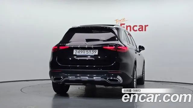 Mercedes-Benz GLC 2026 thumb 4