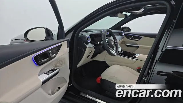 Mercedes-Benz GLC 2026 thumb 10