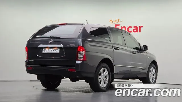 KG_Mobility_Ssangyong KORANDO 2014 thumb 2