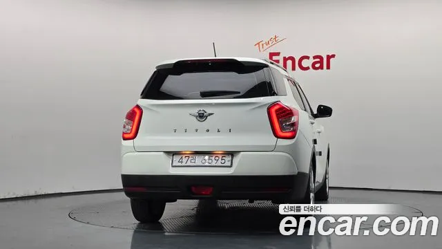 KG_Mobility_Ssangyong TIBOLI 2017 thumb 4