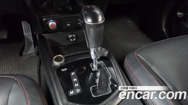 KG_Mobility_Ssangyong TIBOLI 2017 thumb 9