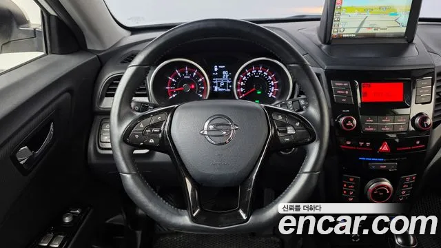 KG_Mobility_Ssangyong TIBOLI 2017 thumb 12