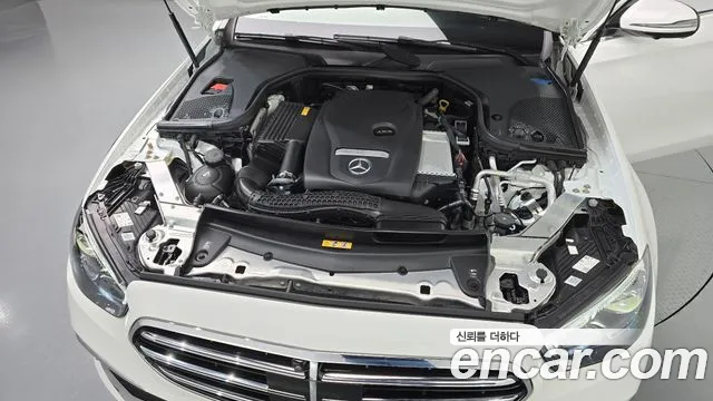 Mercedes-Benz E-Класс 2023 thumb 6