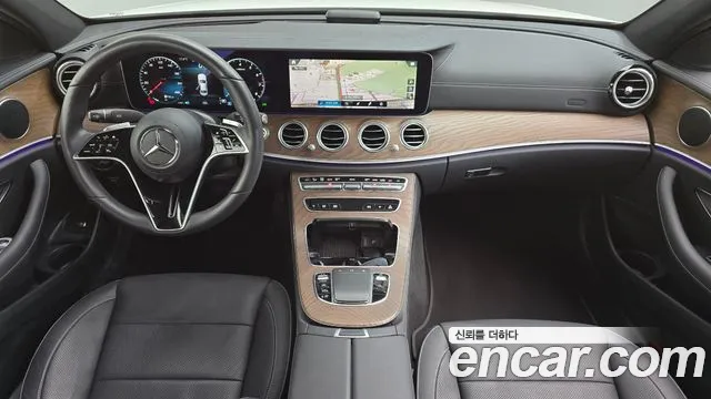 Mercedes-Benz E-Класс 2023 thumb 7