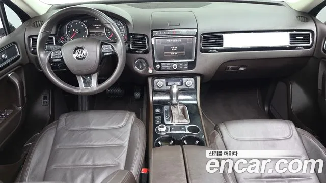 Volkswagen Touareg 2016 thumb 7