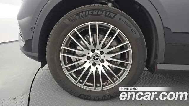 Mercedes-Benz GLC 2026 thumb 5