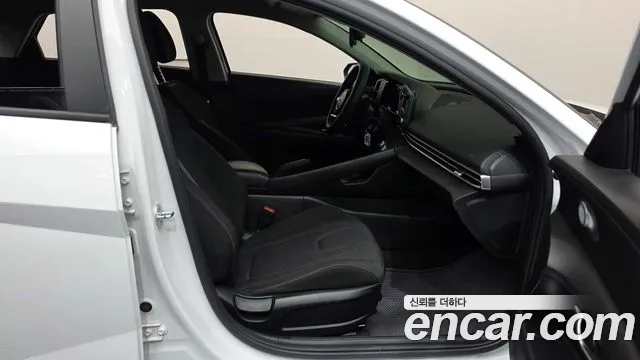 Hyundai Avante 2021 thumb 11