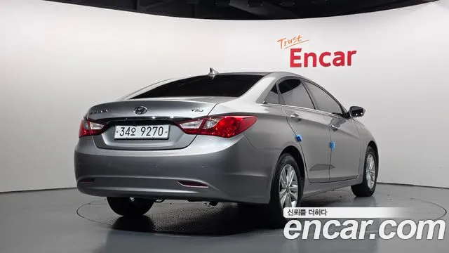 Hyundai Sonata 2010 thumb 2