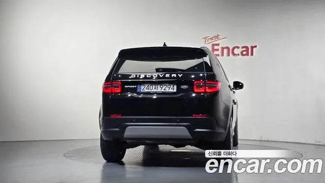 Land Rover Discovery Sport 2022 thumb 4