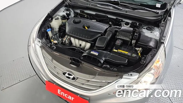 Hyundai Sonata 2011 thumb 6