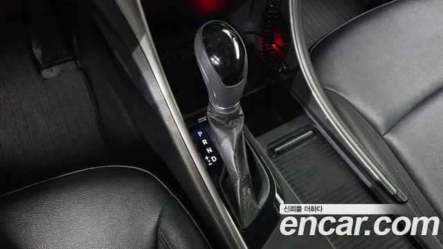 Hyundai Sonata 2011 thumb 9