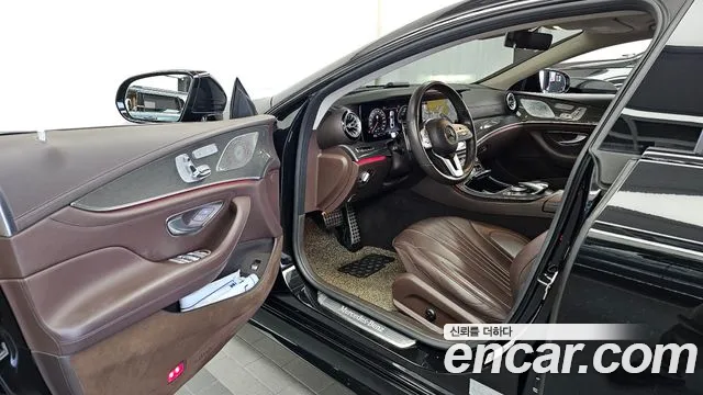 Mercedes-Benz CLS-Class 2020 thumb 10