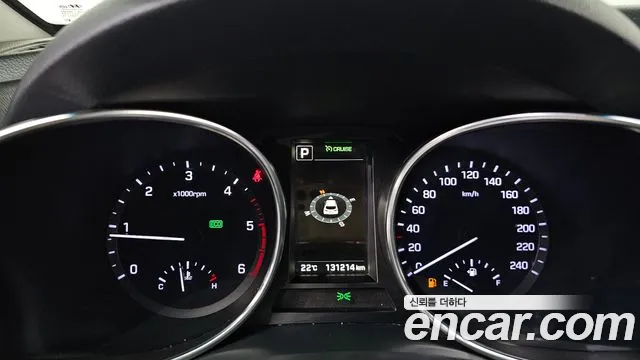 Hyundai Santa Fe 2017 thumb 8