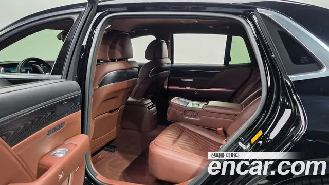Genesis G90 2022 thumb 11